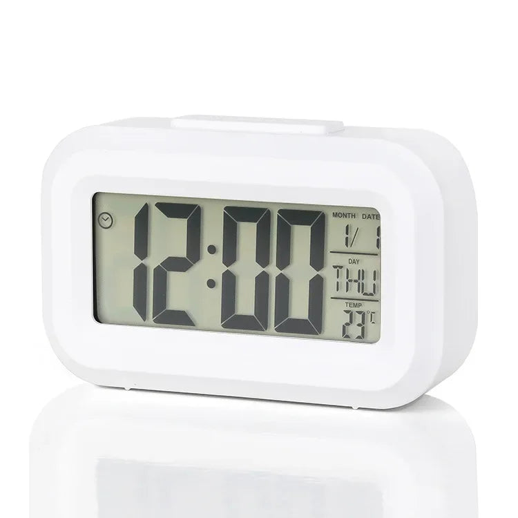 Reloj Despertador Digital LED de Mesa a Pilas