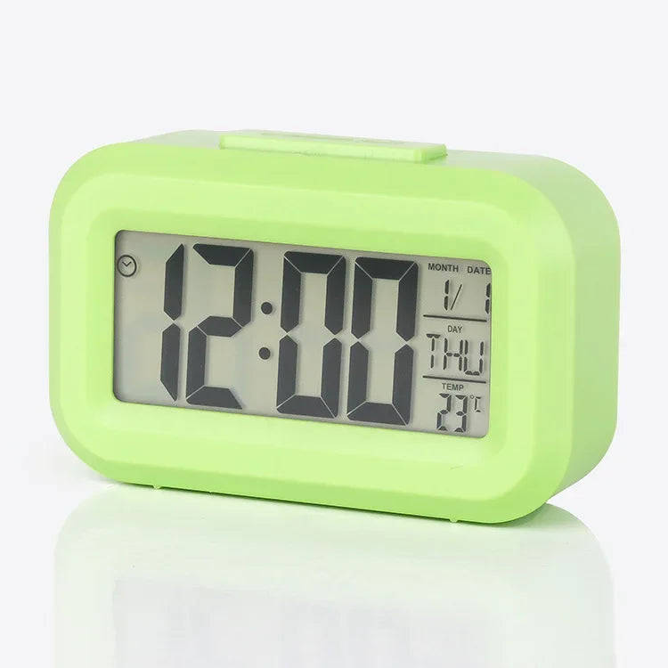 Reloj Despertador Digital LED de Mesa a Pilas