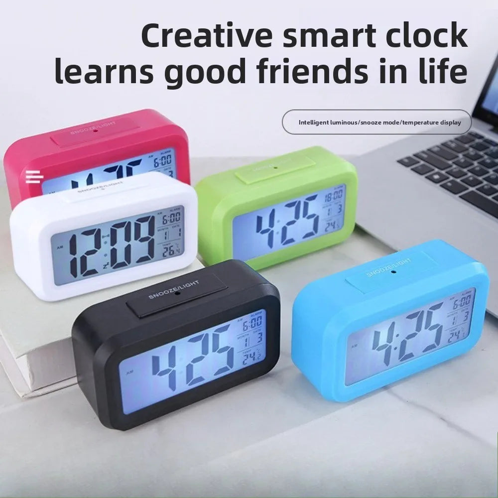 Reloj Despertador Digital LED de Mesa a Pilas