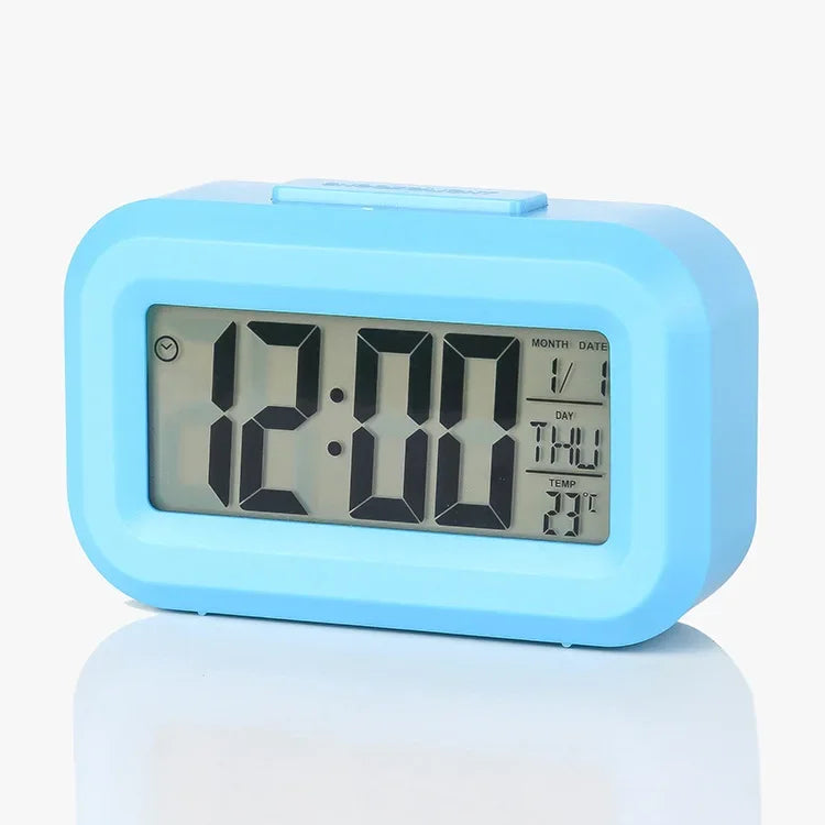 Reloj Despertador Digital LED de Mesa a Pilas